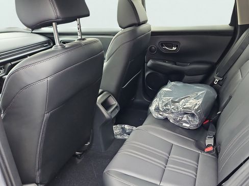 New 2026 Honda HR-V EX-L image 18