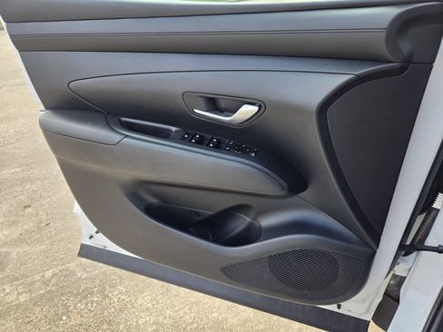 Used 2025 Hyundai Tucson SEL AWD/4WD image 23