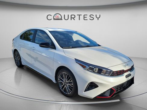 Used 2023 Kia Forte GT-Line w/ GT-Line Premium Package FWD image 5
