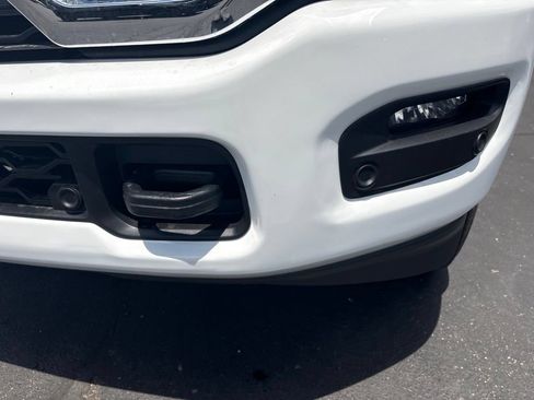 New 2026 RAM 2500 Laramie AWD/4WD image 10