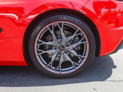 Used 2025 Chevrolet Corvette Stingray Preferred Cpe w/ Battery Protection Package RWD image 13