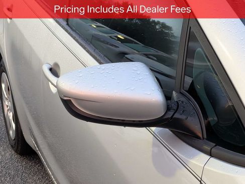 Used 2017 Kia Forte LX FWD image 12