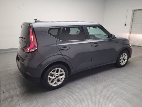 Used 2023 Kia Soul LX w/ Option Group 015 image 10