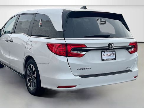 Used 2024 Honda Odyssey EX-L image 5