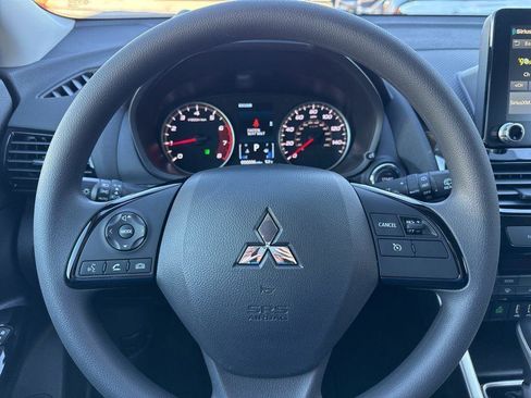 New 2026 Mitsubishi Eclipse Cross LE AWD/4WD image 17