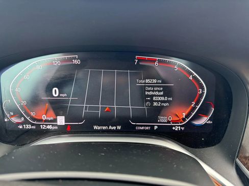 Used 2020 BMW 750i xDrive w/ Executive Package image 12