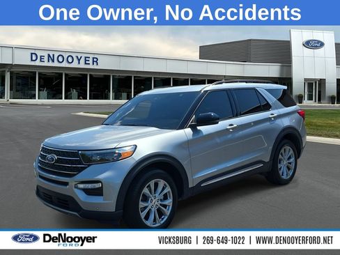 Used 2024 Ford Explorer XLT w/ Equipment Group 202A AWD/4WD image 1