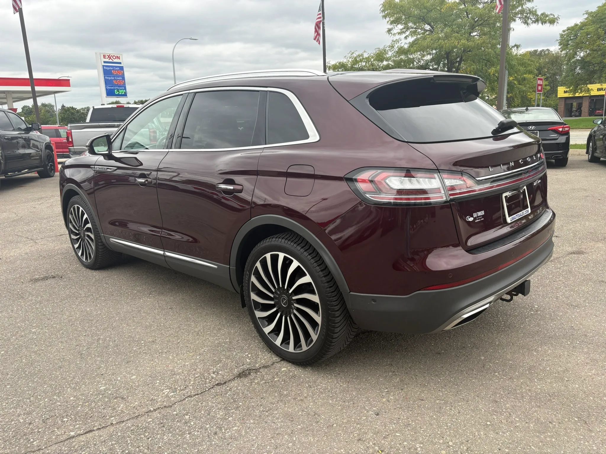 Used 2019 Lincoln Nautilus Black Label AWD/4WD image 7