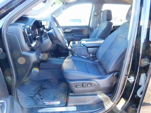 Used 2023 Chevrolet Silverado 1500 RST image 17