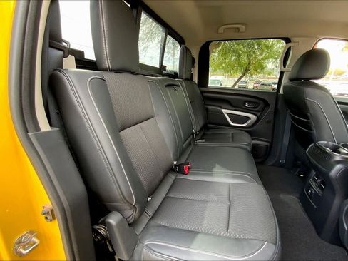 Used 2018 Nissan Titan PRO-4X w/ Pro-4x Utility Package image 19