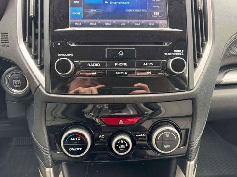 Used 2020 Subaru Forester Premium image 30