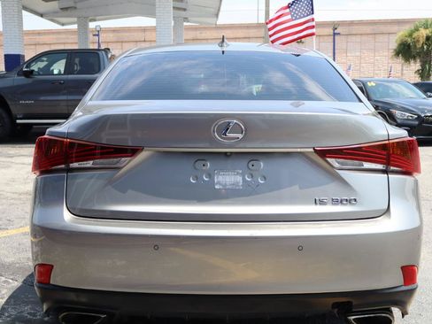 Used 2018 Lexus IS 300 w/ Premium Package RWD image 6