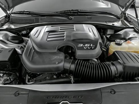 Used 2022 Dodge Charger GT image 14