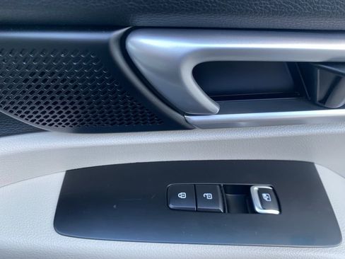 Used 2021 Kia Telluride S image 11