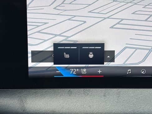 Used 2026 BMW iX xDrive45 w/ M Sport Package image 17