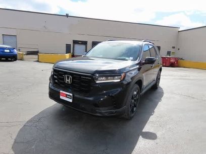 New 2025 Honda Pilot Black Edition