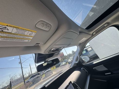 Used 2025 Ford Expedition Max Active image 21