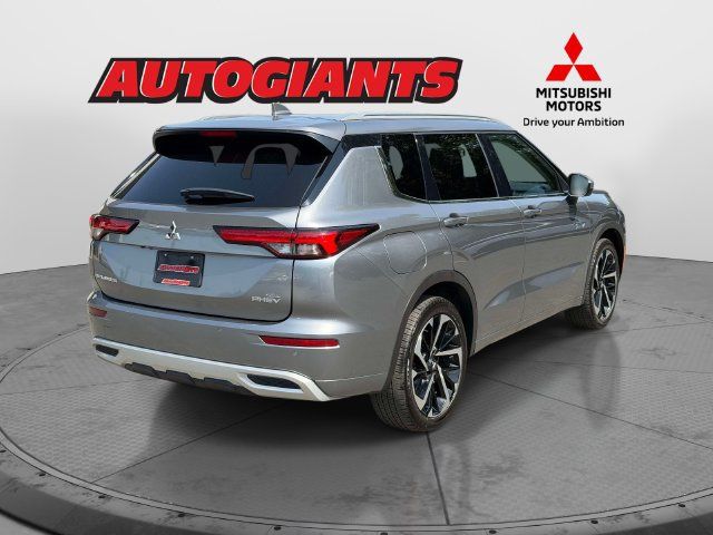 Used 2024 Mitsubishi Outlander SEL Black Edition AWD/4WD image 4