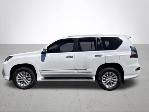 Used 2015 Lexus GX 460 w/ Premium Package AWD/4WD image 10