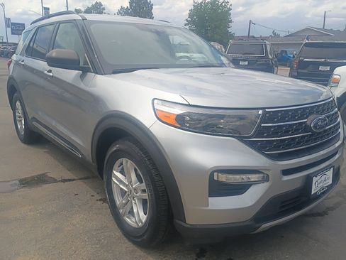 Used 2013 Ford Expedition XL AWD/4WD image 4