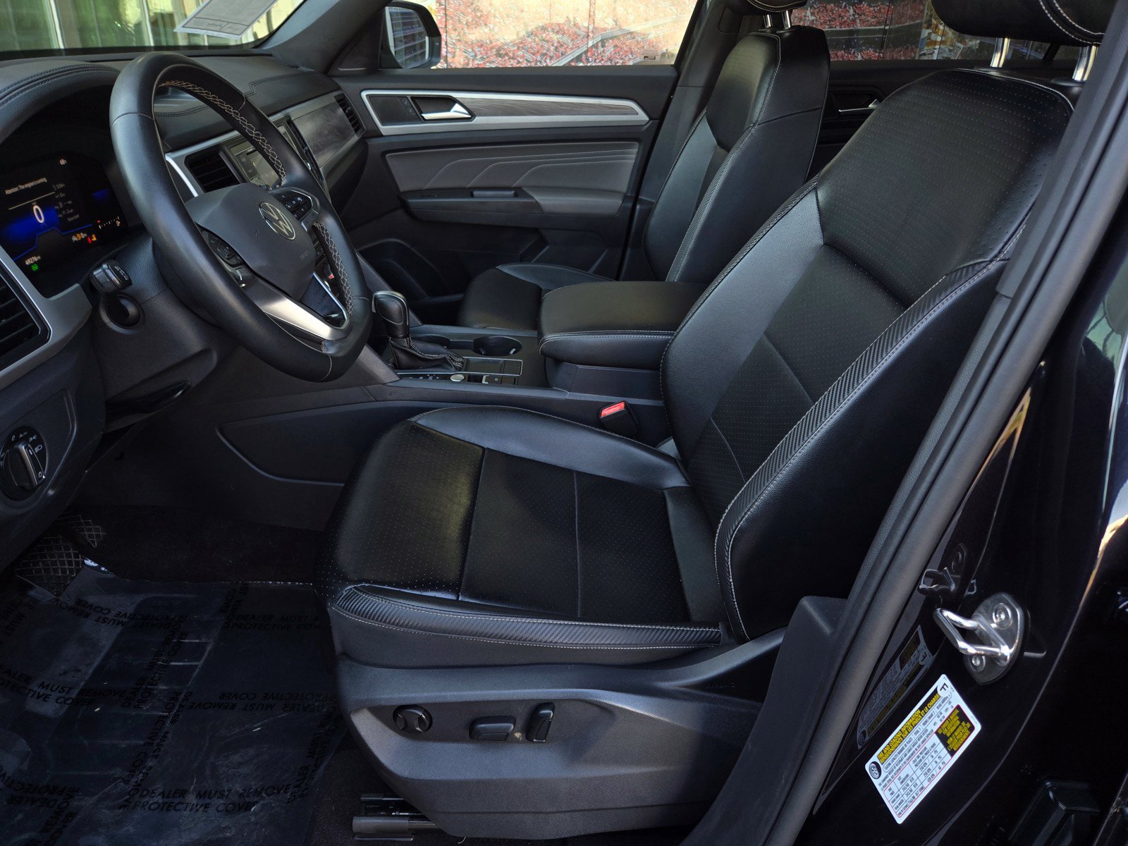 Used 2022 Volkswagen Atlas Cross Sport SE FWD image 15
