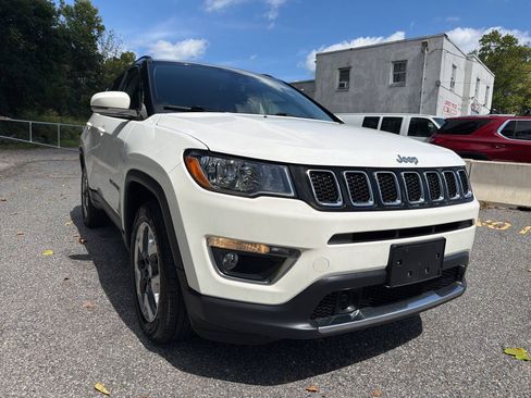 Used 2021 Jeep Compass Limited w/ Sun and Sound Group AWD/4WD image 7