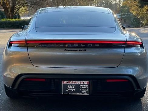 Used 2020 Porsche Taycan 4S image 7