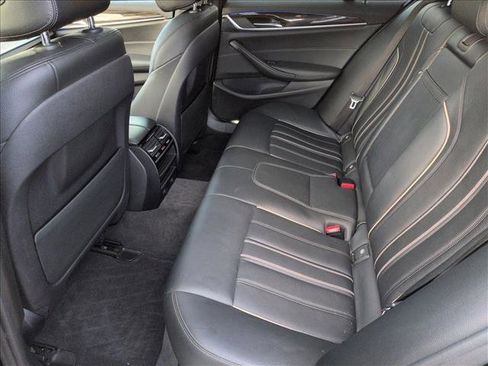 Used 2019 BMW 530i w/ Convenience Package image 20