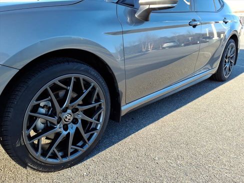 Certified 2025 Toyota Camry SE w/ Convenience Package image 9
