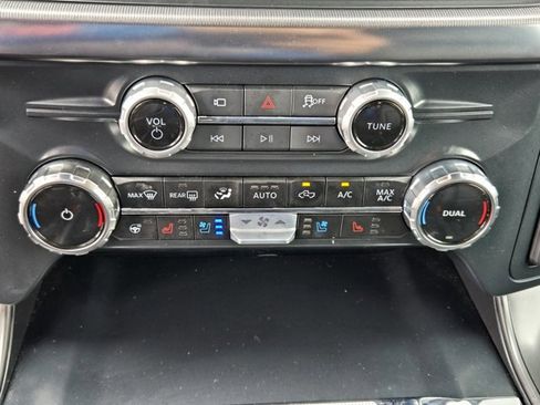 Certified 2025 Ford F150 Lariat w/ Equipment Group 501A Mid AWD/4WD image 18