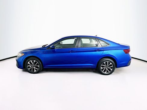 Used 2024 Volkswagen Jetta S image 4