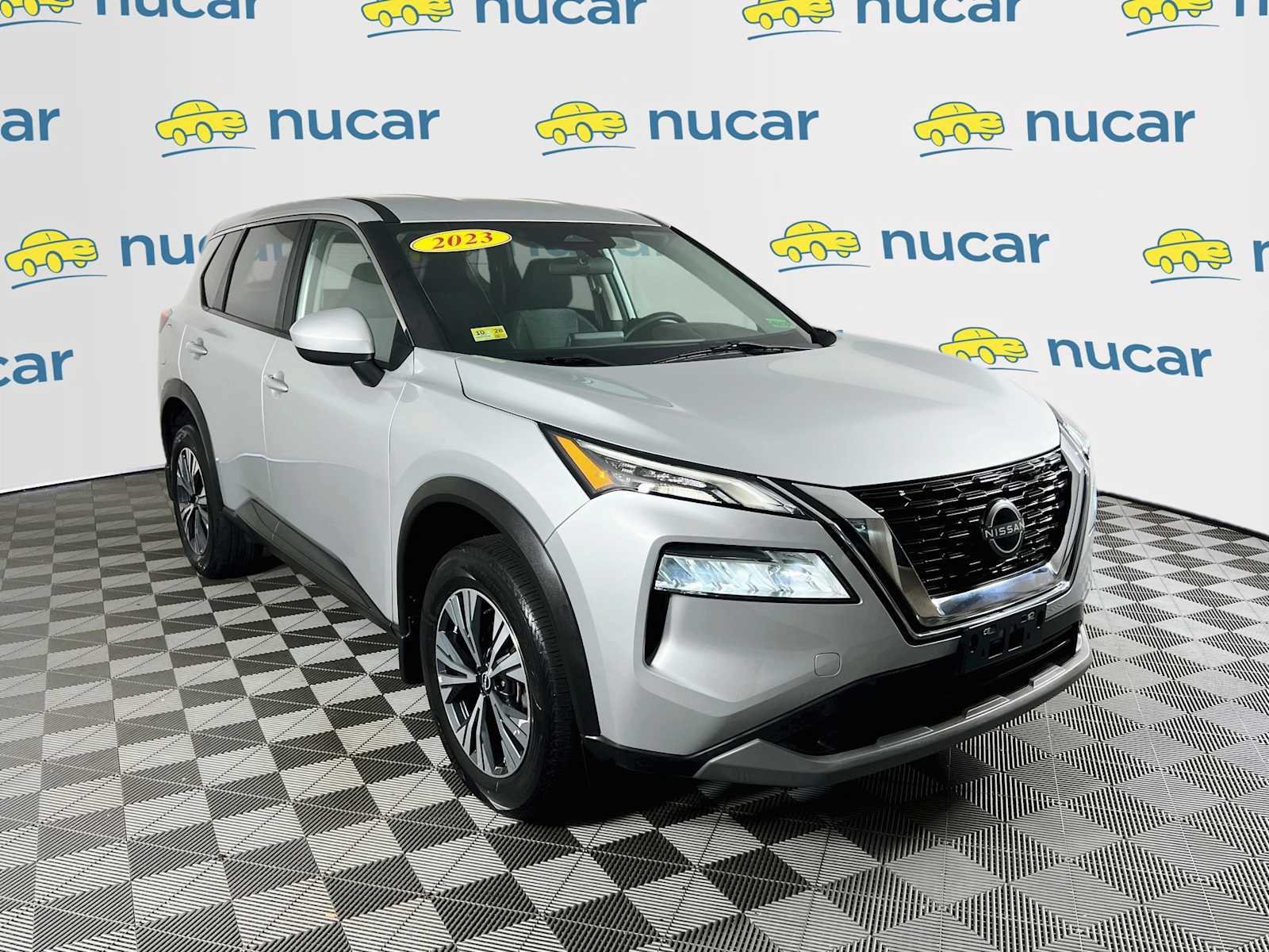 Used 2023 Nissan Rogue SV AWD/4WD image 1