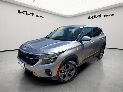 Certified 2026 Kia Seltos LX FWD image 1