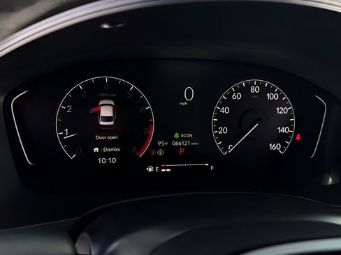 Used 2023 Honda Civic Sport image 16