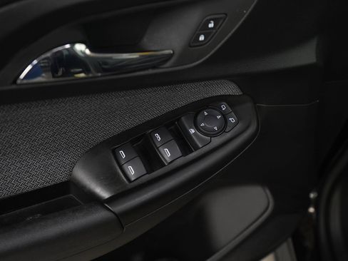 Used 2022 Chevrolet TrailBlazer LT w/ Convenience Package FWD image 19