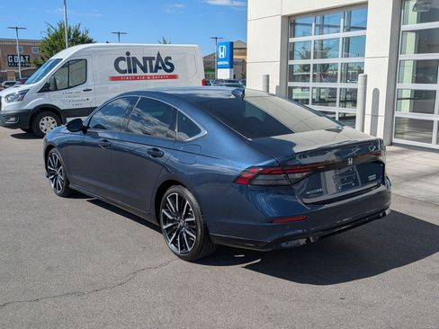 Used 2025 Honda Accord Touring image 8