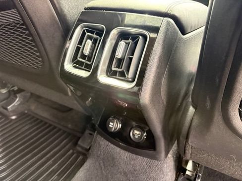 Used 2022 Kia Sorento SX FWD image 32