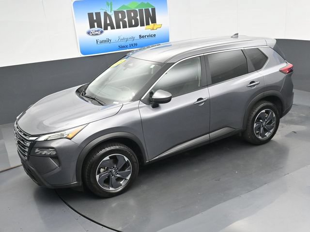 Used 2025 Nissan Rogue SV FWD image 25