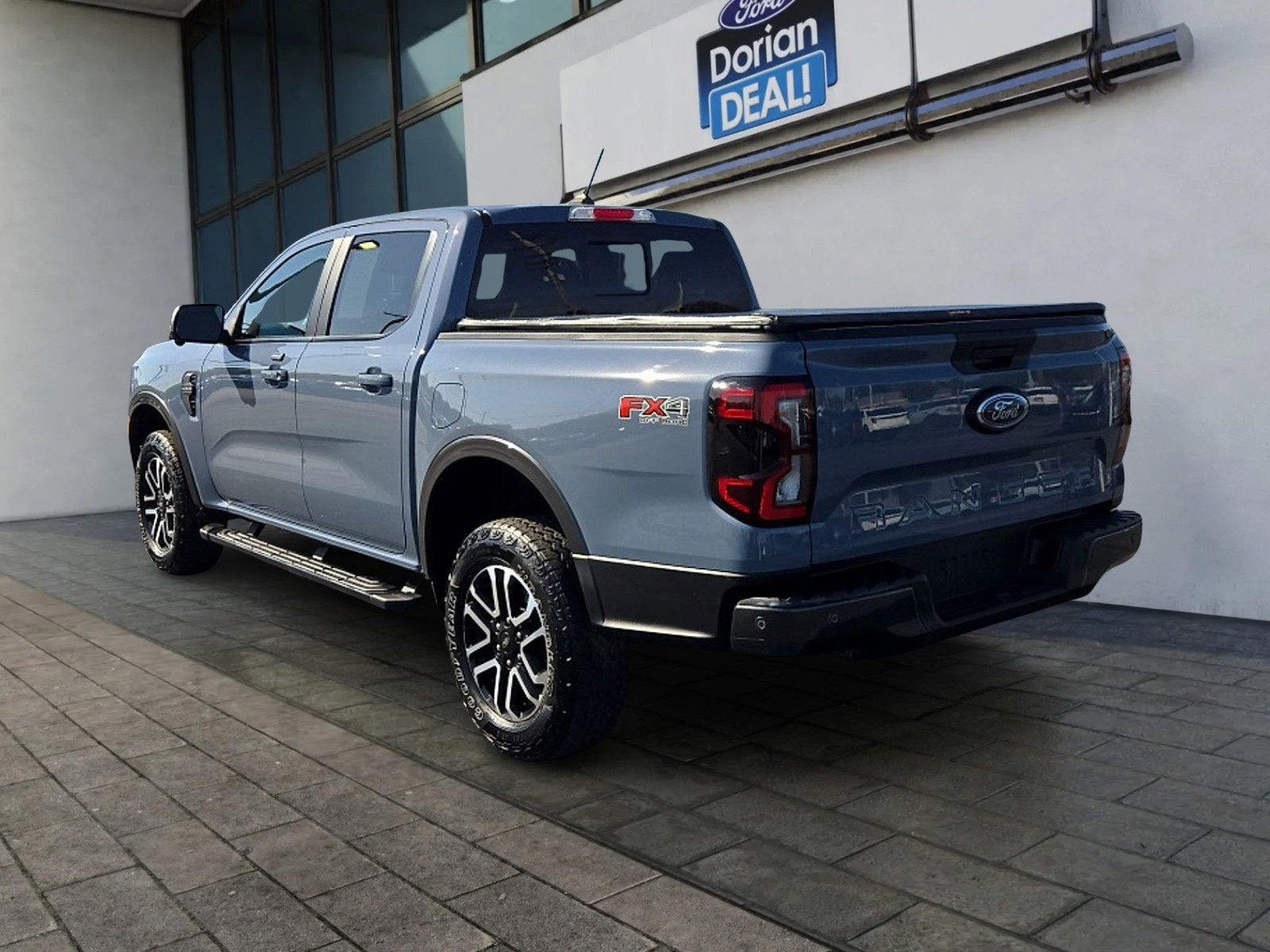 Used 2024 Ford Ranger Lariat w/ FX4 Off-Road Package AWD/4WD image 5