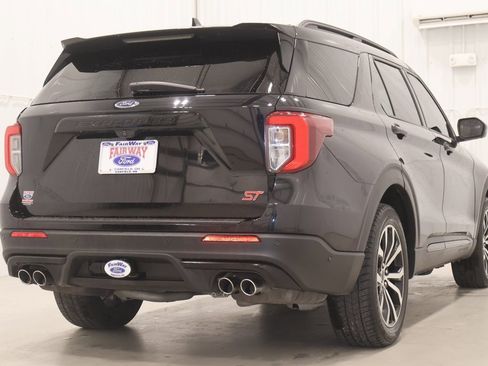 Certified 2021 Ford Explorer ST w/ Equipment Group 401A image 10