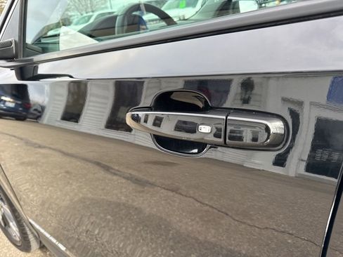 Certified 2023 GMC Terrain SLT w/ LPO, Floor Liner Package image 10