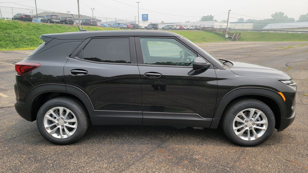 New 2026 Chevrolet TrailBlazer LS w/ LS Convenience Package FWD image 14