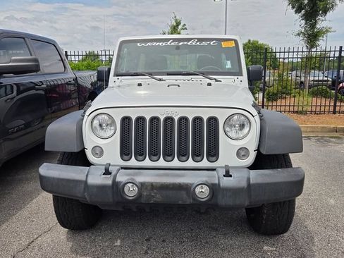 Used 2018 Jeep Wrangler Unlimited Sport AWD/4WD image 2