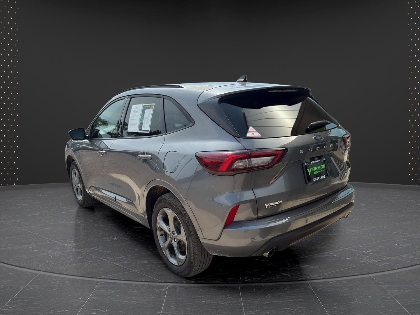 Used 2024 Ford Escape ST-Line w/ Tech Pack #1 AWD/4WD image 3