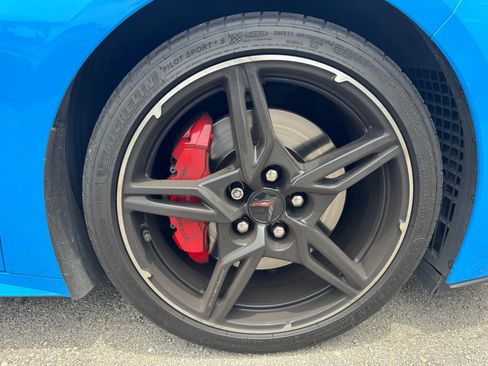 Used 2024 Chevrolet Corvette Stingray Coupe 2D w/ Z51 Performance Package image 19