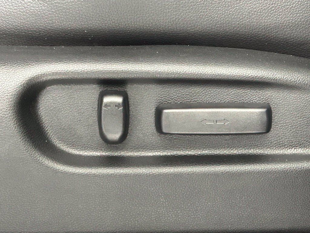 Used 2023 Honda Ridgeline RTL-E image 11