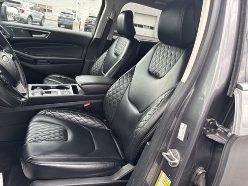 Certified 2023 Ford Edge Titanium AWD/4WD image 18