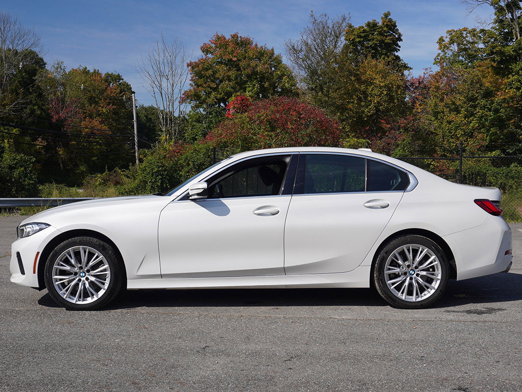 Used 2024 BMW 330i xDrive Sedan w/ Premium Package AWD/4WD image 20