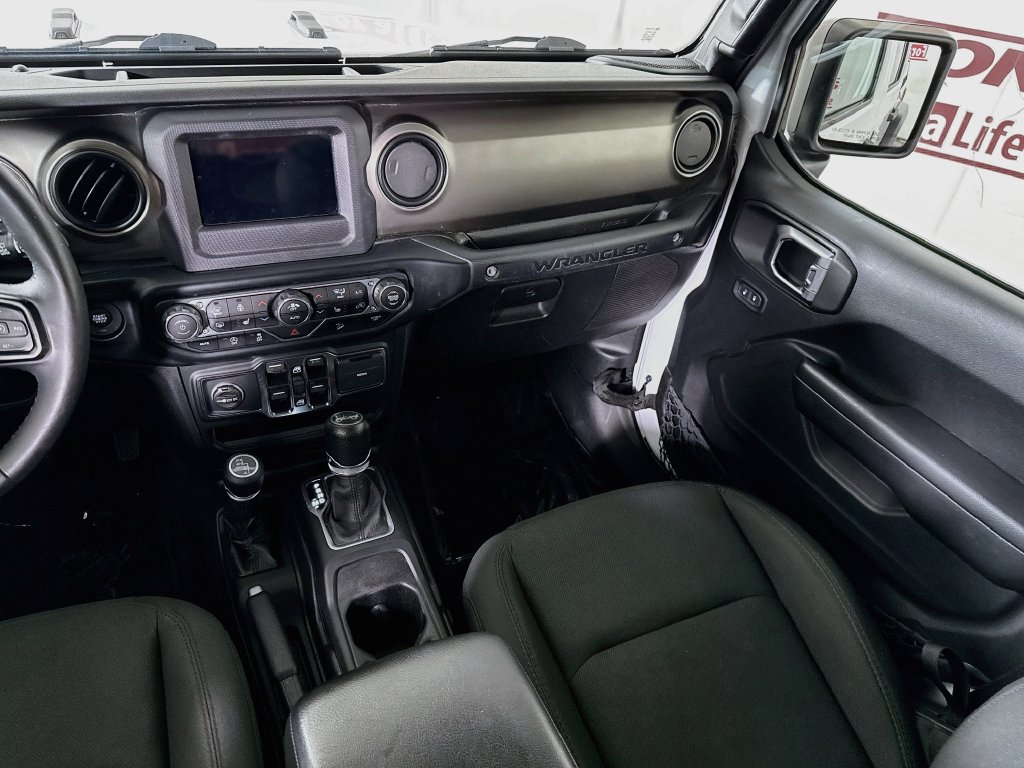 Used 2019 Jeep Wrangler Unlimited Sport S AWD/4WD image 25