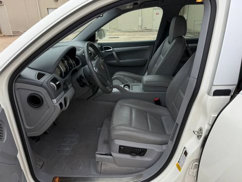 Used 2009 Porsche Cayenne S AWD/4WD image 10